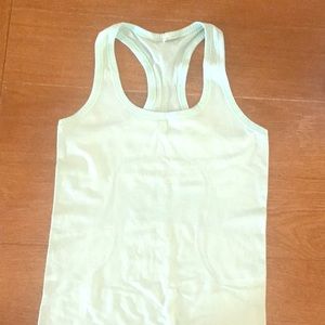 Size 4 Lululemon tank